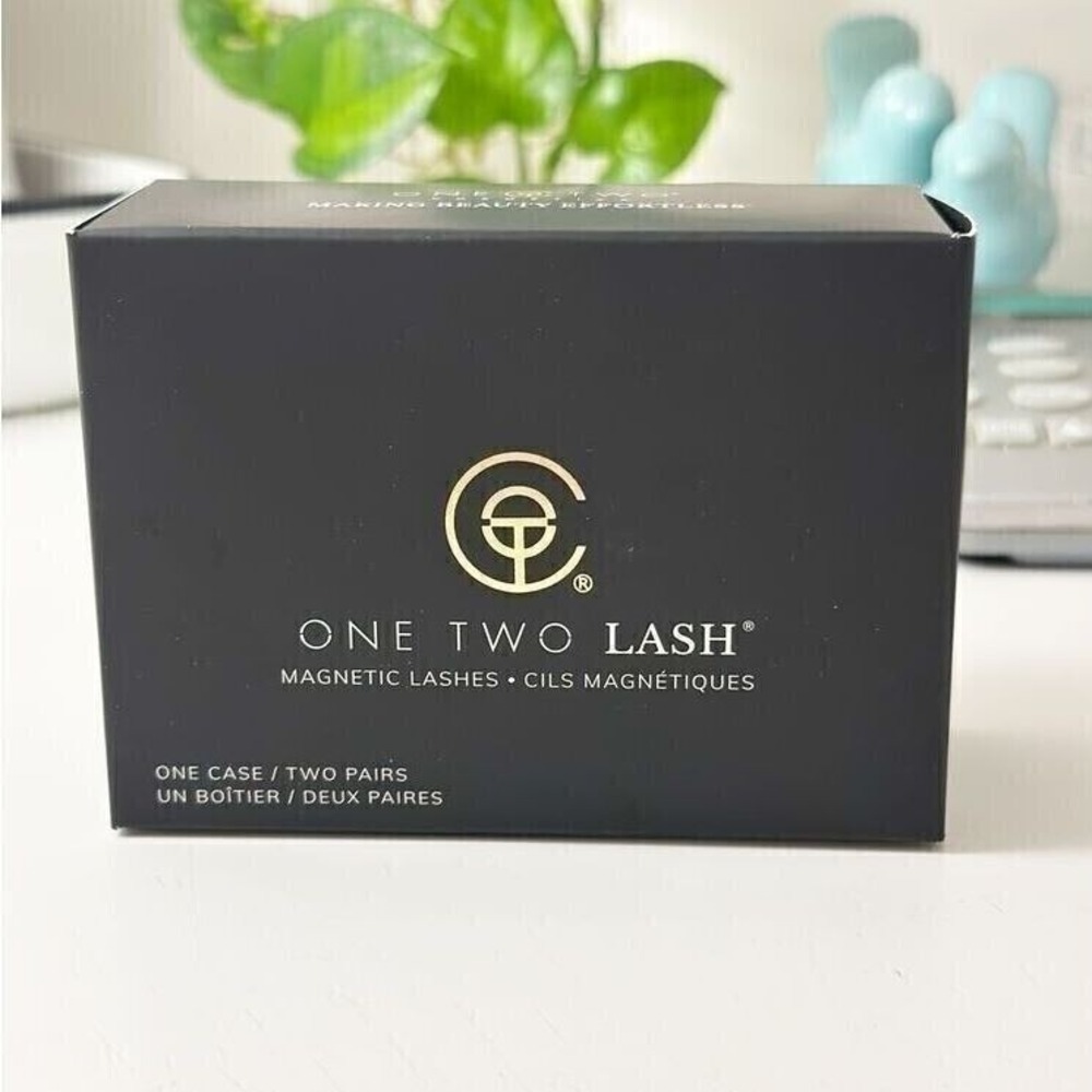 One Two Lash Magnetic Lashes BOLD ACCENT Black NEW